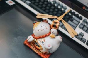 Vương quốc may mắn 